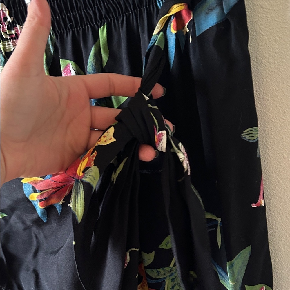 Vintage Hawaiian Floral Black Skirt - Picture 4 of 7